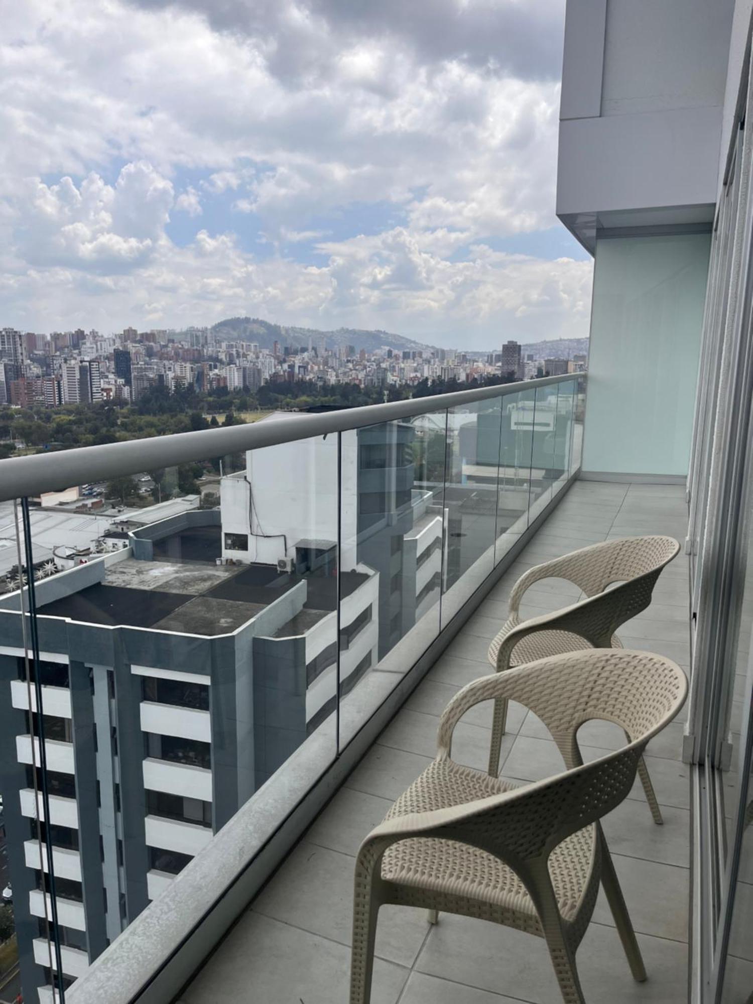 Suite Apartameto 1606 Espectacular Vista La Carolina, Piso 16 One - Quito Exteriör bild