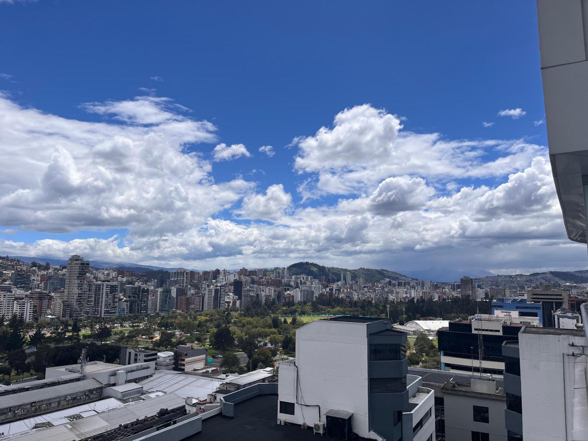 Suite Apartameto 1606 Espectacular Vista La Carolina, Piso 16 One - Quito Exteriör bild